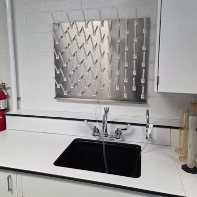 Project Spotlight: University of Toronto Earth Sciences Center 5 24189 uoft eeb lab 79 scaled