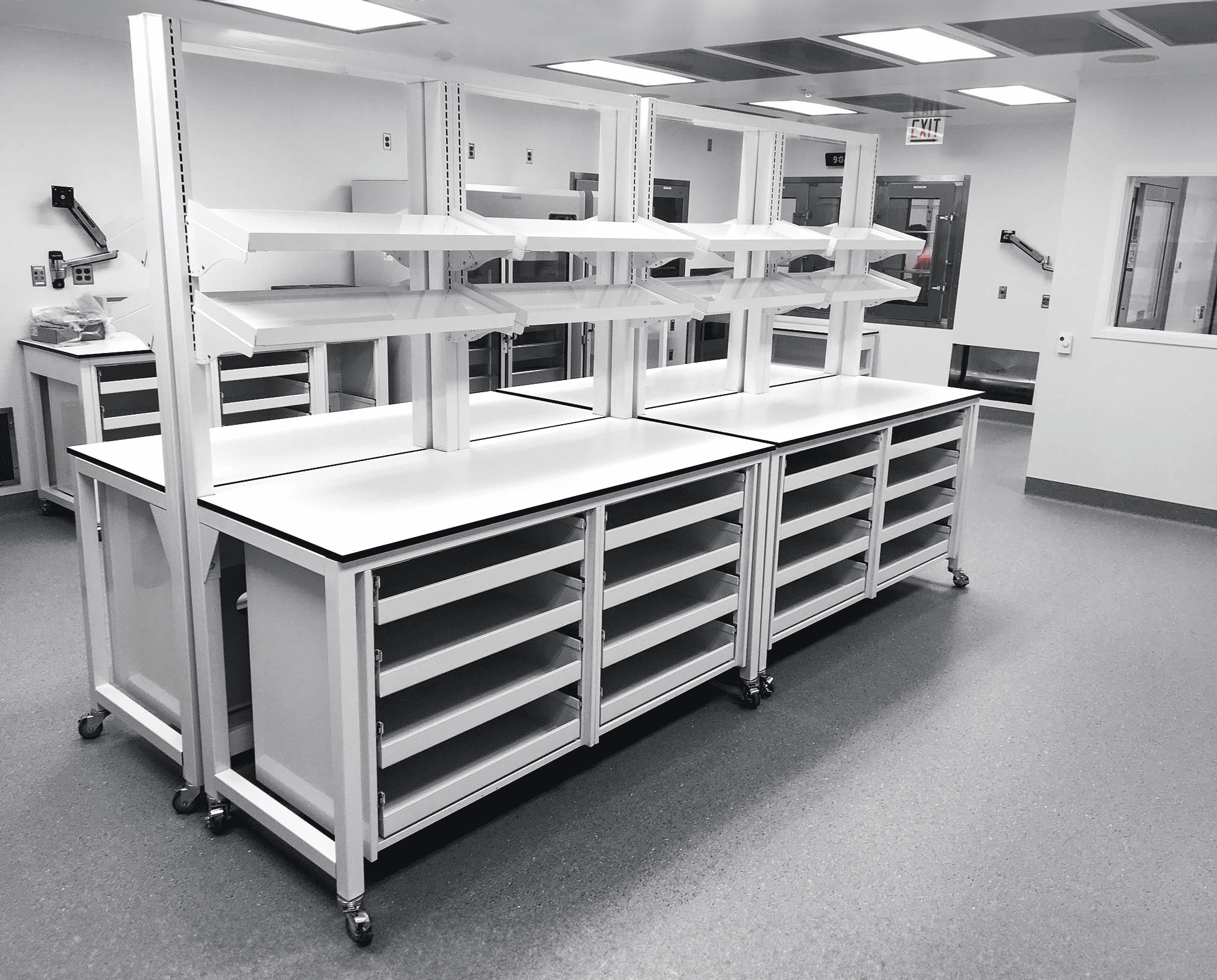Titan pharm bench hanging pullout